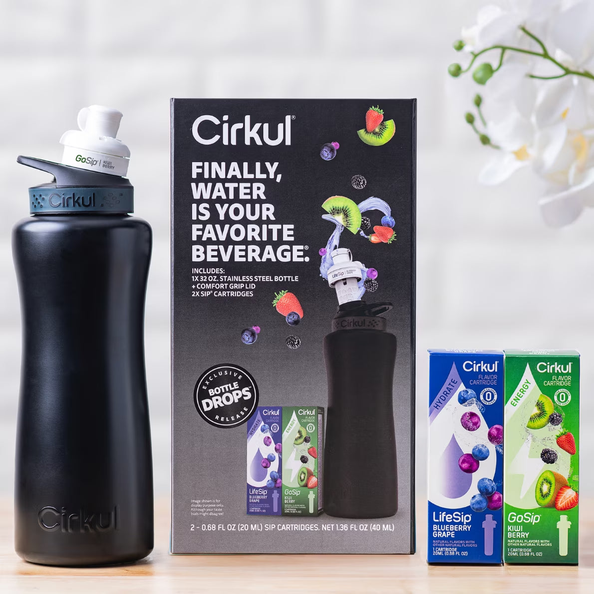 32Oz Matte Black Stainless Steel Starter Kit with Matte Black  Lid 2.0 and 2 Flavor Cartridges (Blueberry Grape & Kiwi Berry)